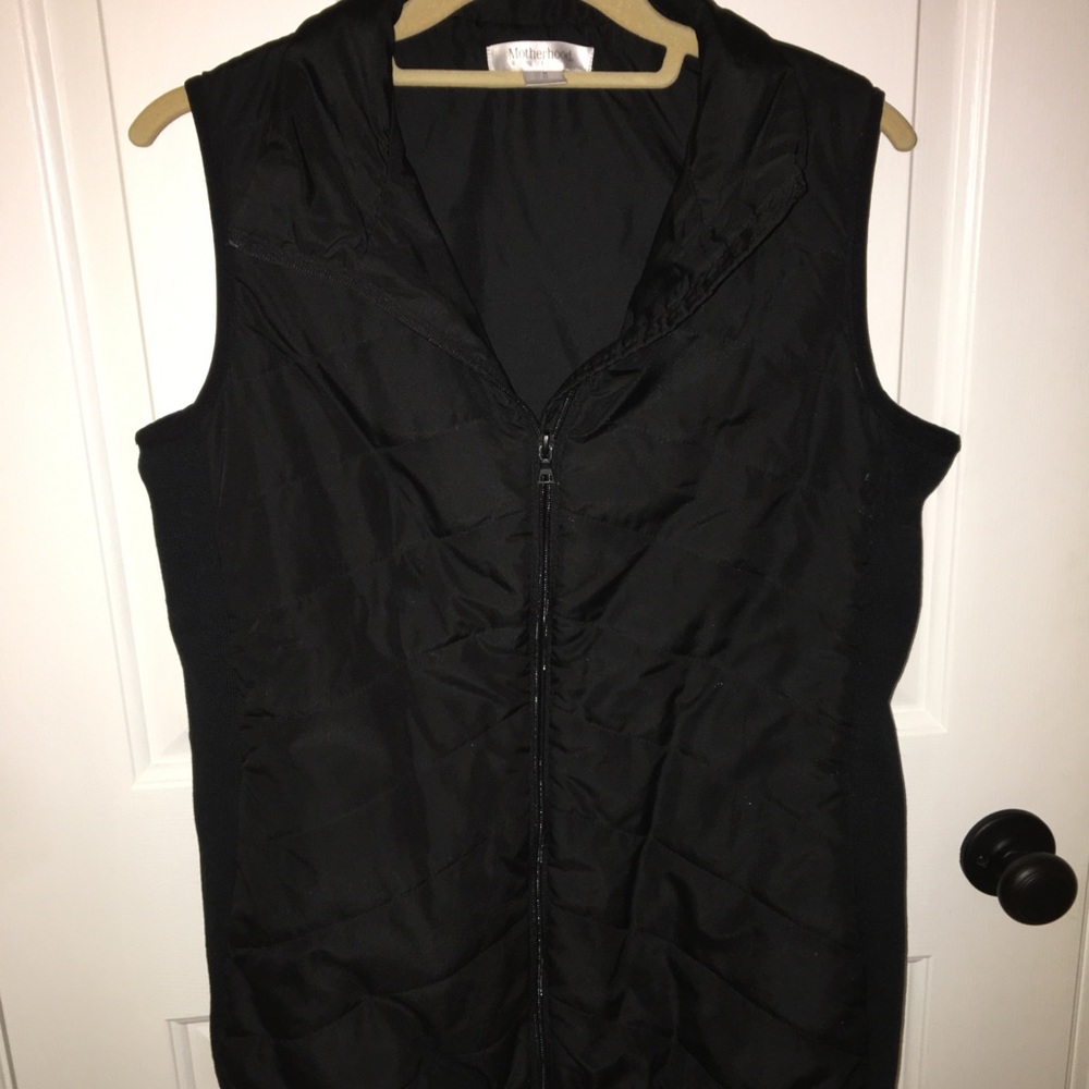 Motherhood Maternity quilted vest